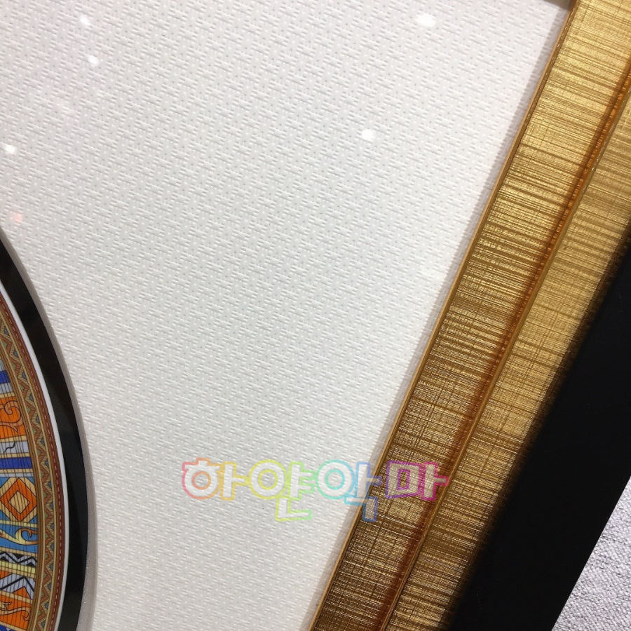 하얀악마 에르 액자 (7).jpg