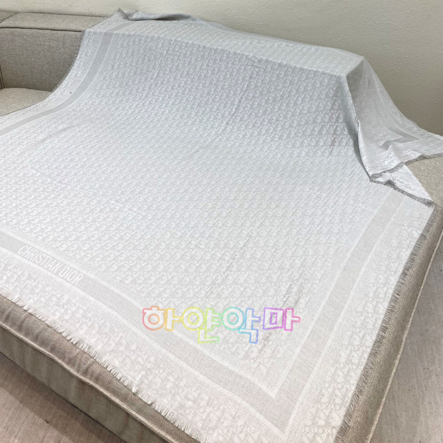 하얀악마 디올 스카프 (10).jpg