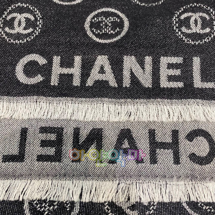 하얀악마 샤넬 스카프 (4).jpg