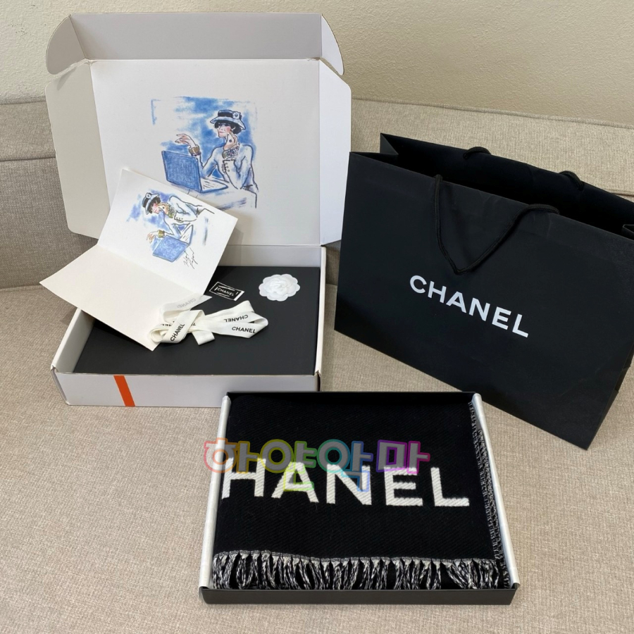 하얀악마 샤넬 목도리 (3).jpg