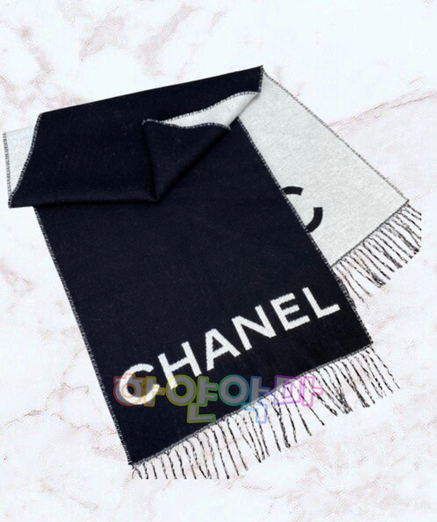 하얀악마 샤넬 목도리 (11).JPG