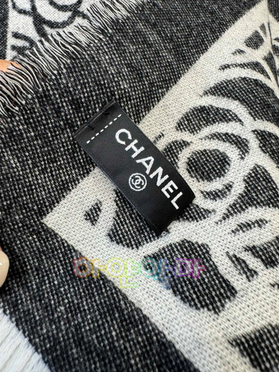 하얀악마 샤넬 머플러 (6).jpg