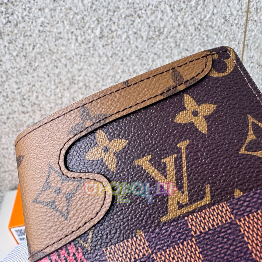 하얀악마 루이 지갑 (5).jpg