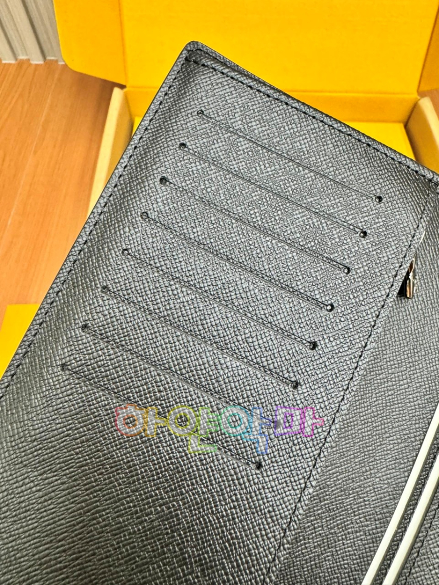 하얀악마 루이 지갑 (5).jpg