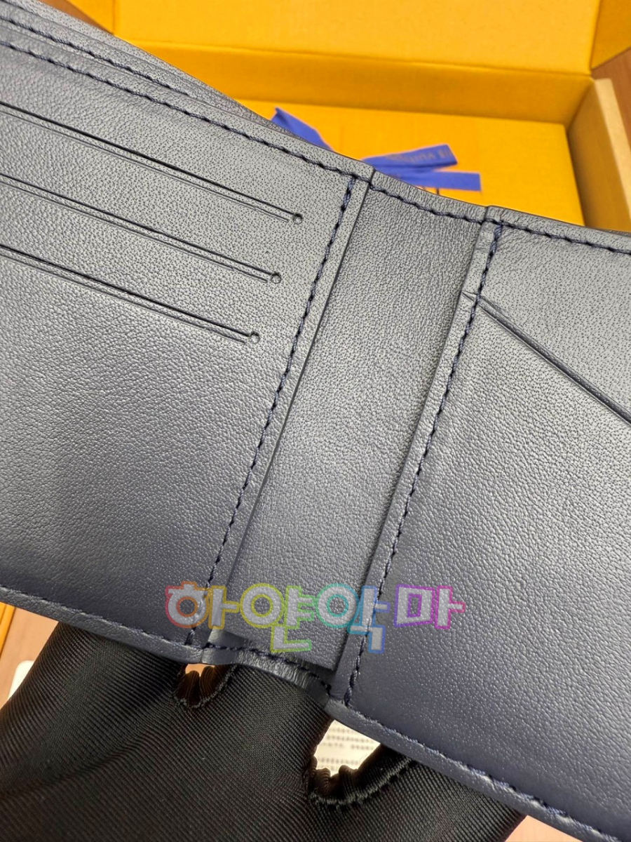 하얀악마 루이 지갑 (9).jpg