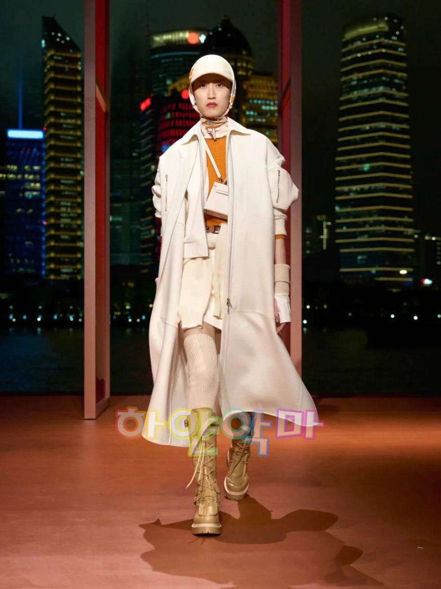 하얀악마 에르 코트 (1).jpg