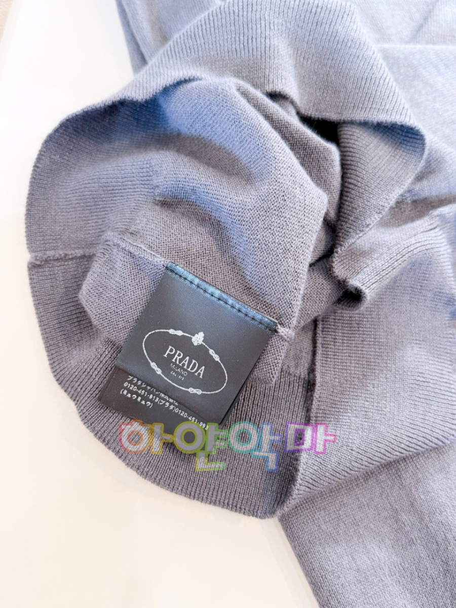 하얀악마 프라다 니트 (12).jpg