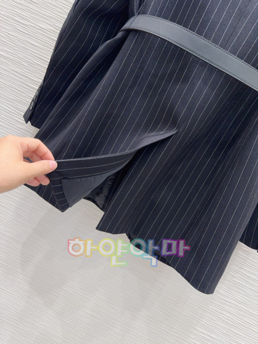 하얀악마 프라다 자켓 (11).jpg