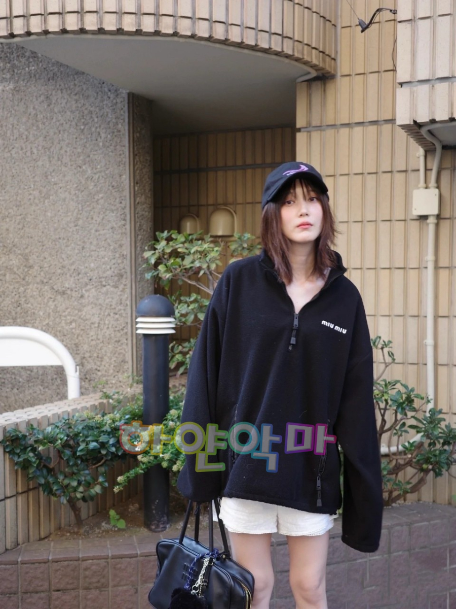 하얀악마 미우 반집업 (2).jpg