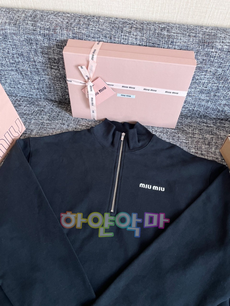 하얀악마 미우 반집업 (14).jpg