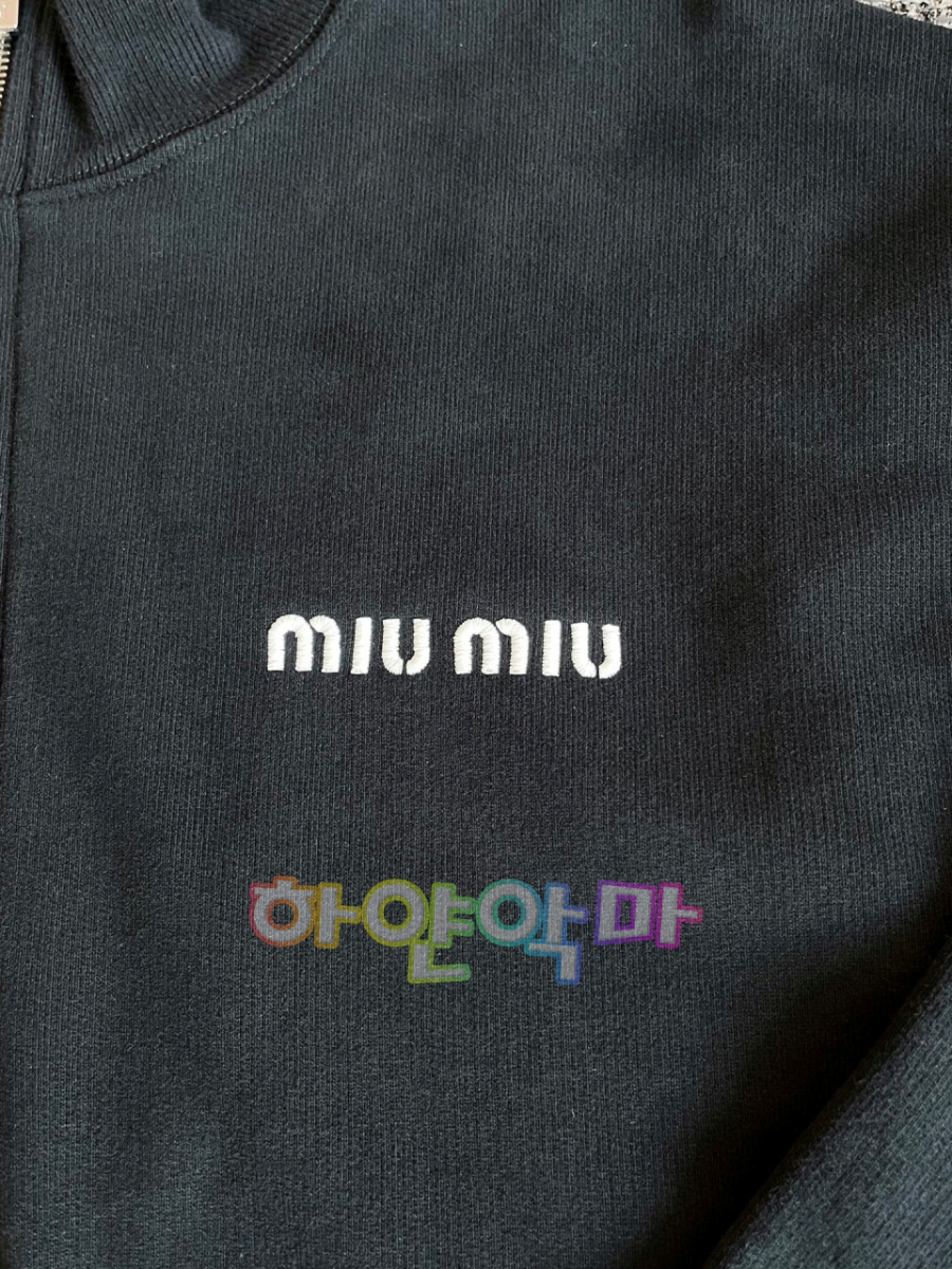 하얀악마 미우 반집업 (17).jpg