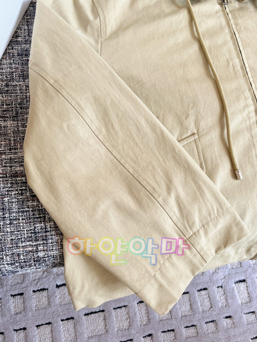 하얀악마 로에베 자켓 (15).jpg