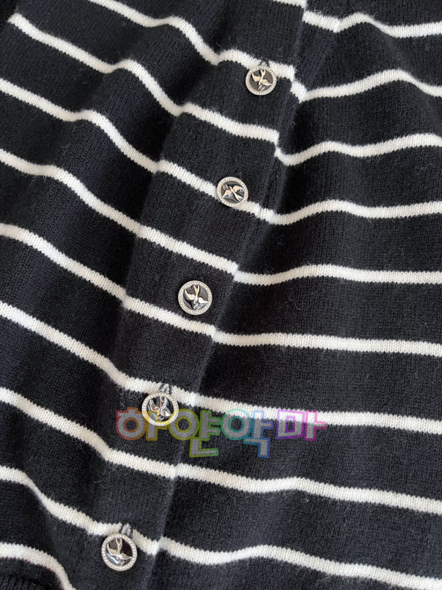 하얀악마 샤넬 가디건 (16).jpg