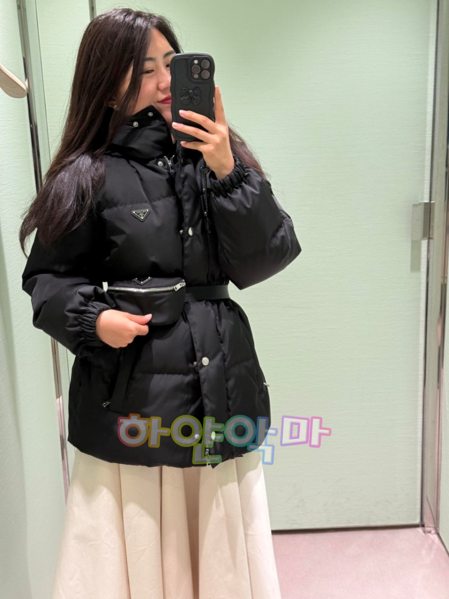 하얀악마 프라다 패딩 (1).jpg