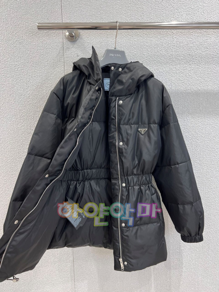 하얀악마 프라다 패딩 (5).jpg