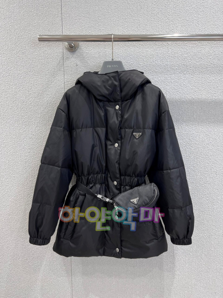 하얀악마 프라다 패딩 (4).jpg