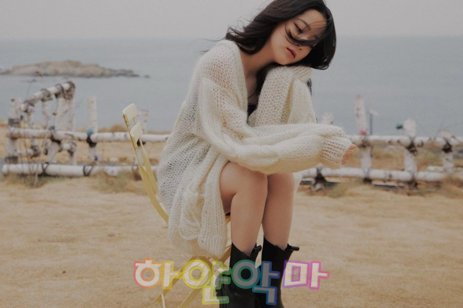 하얀악마 로에베 가디건 (1).jpg