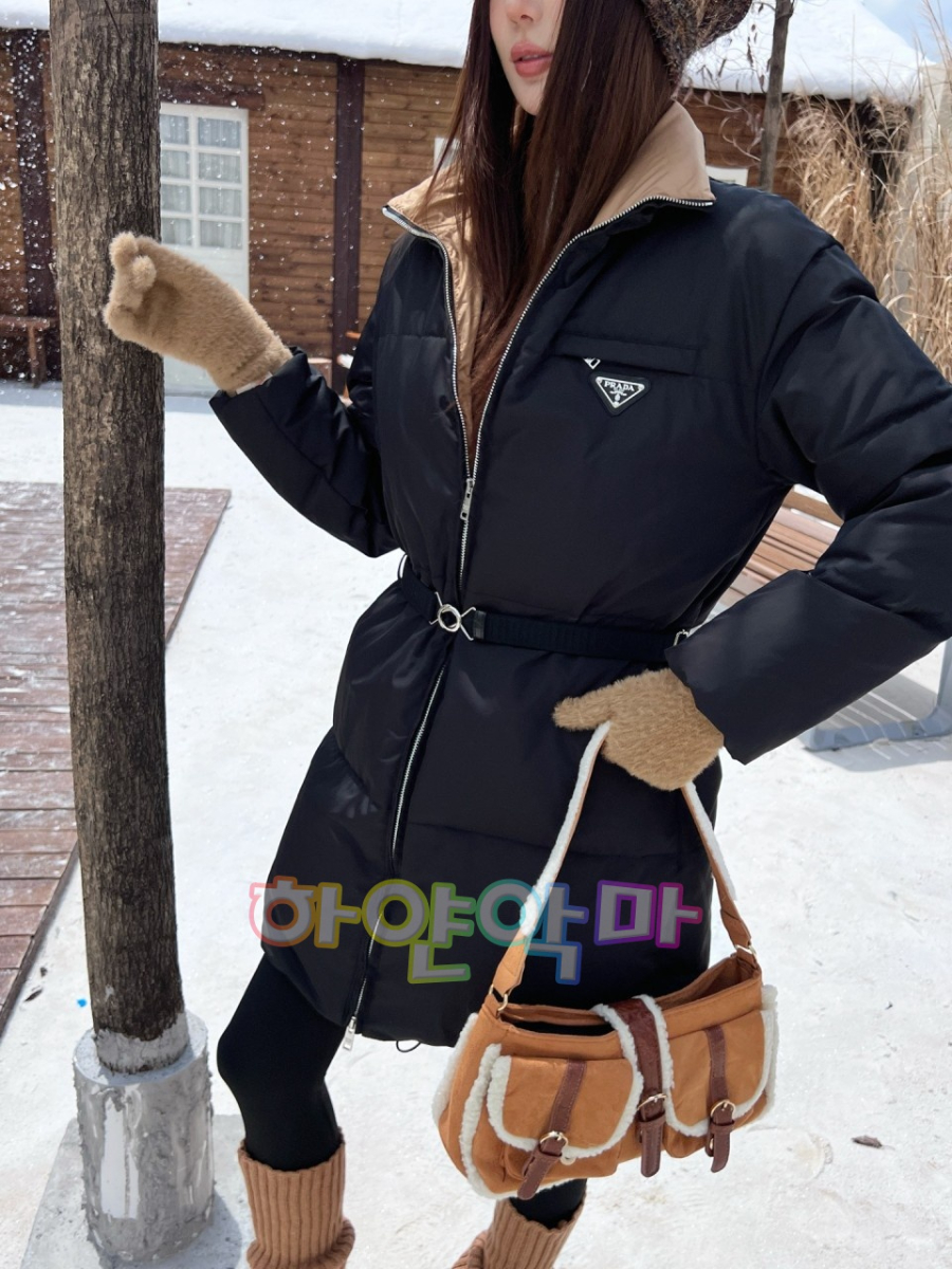 하얀악마 프라다 패딩 (2).jpg