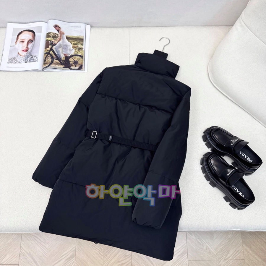 하얀악마 프라다 패딩 (12).jpg