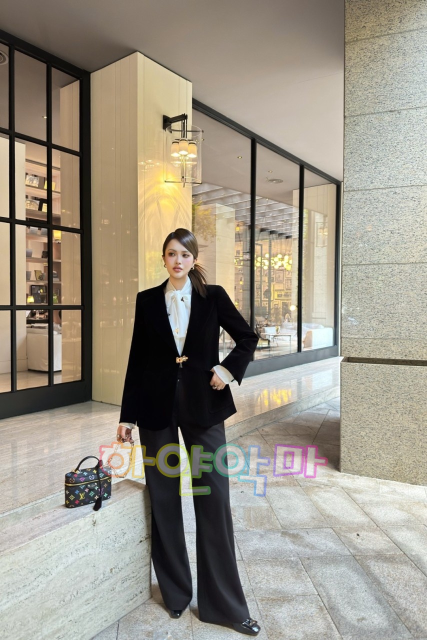 하얀악마 루이 자켓 (1).jpg