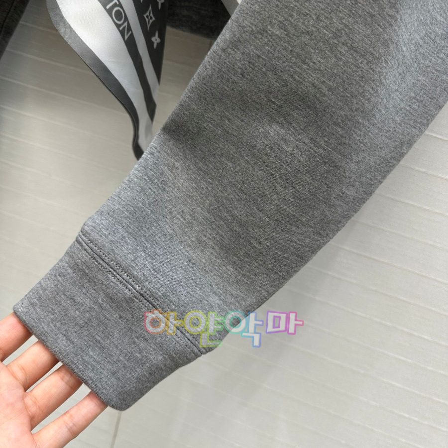 하얀악마 루이 후드티 (9).jpg