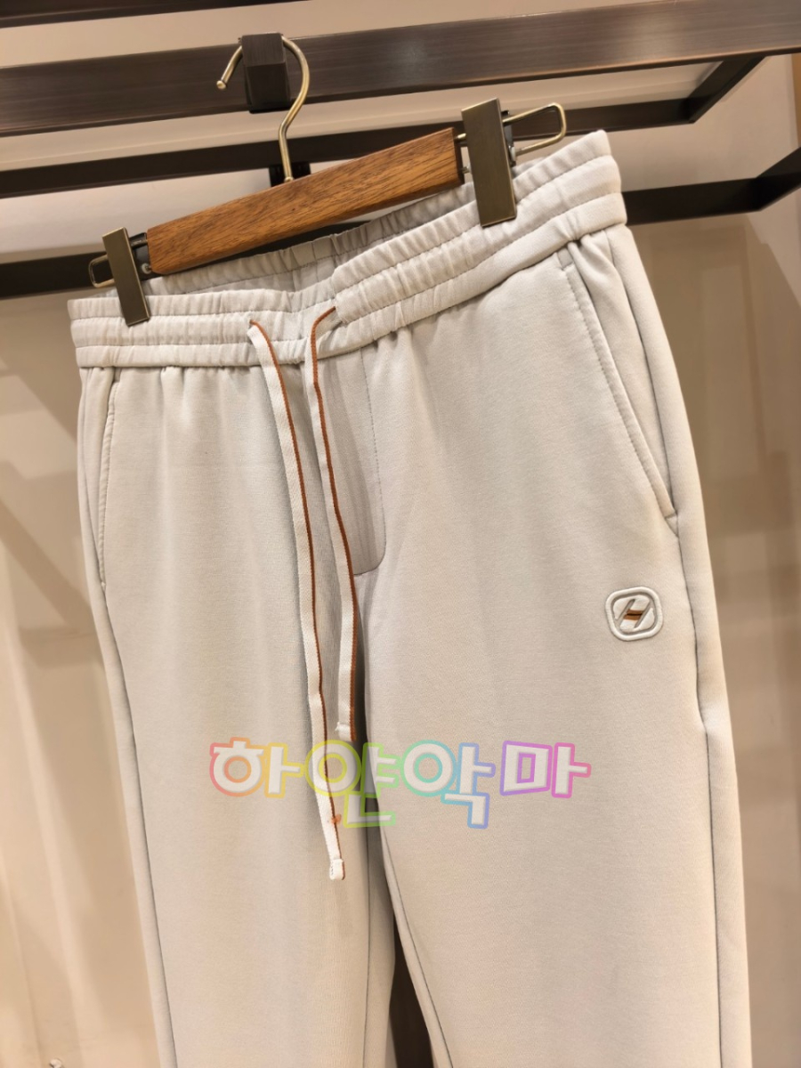 하얀악마 제냐 바지 (7).jpg