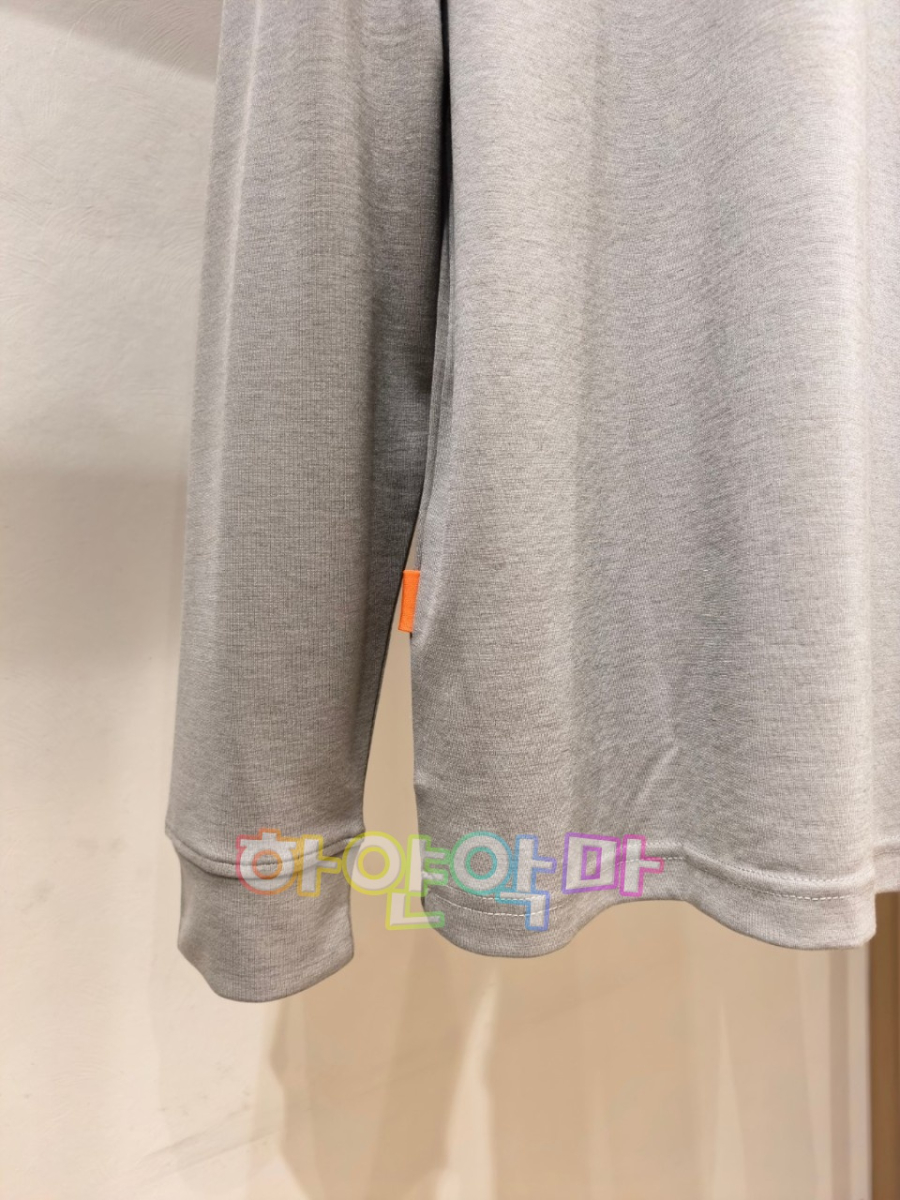 하얀악마 에르 폴로티 (11).jpg