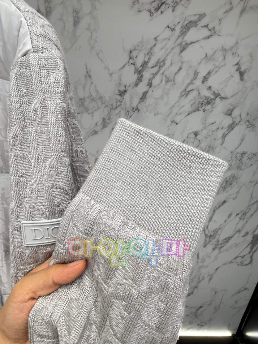 하얀악마 디올 패딩 (11).jpg