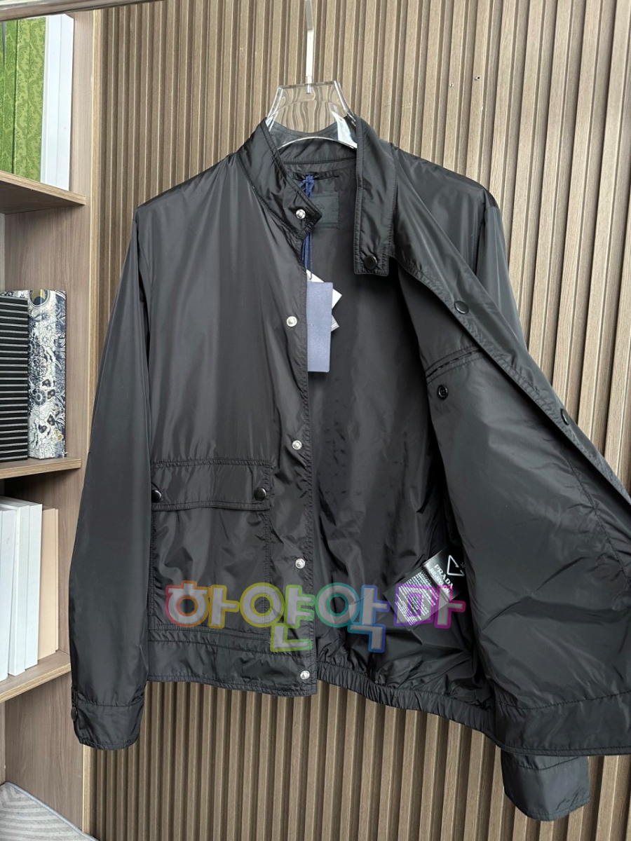 하얀악마 프라다 점퍼 (6).jpg