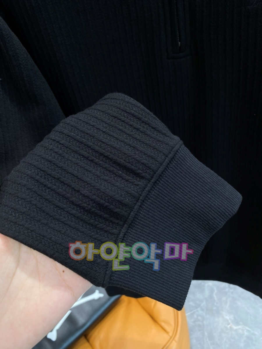 하얀악마 로로 니트 (8).jpg