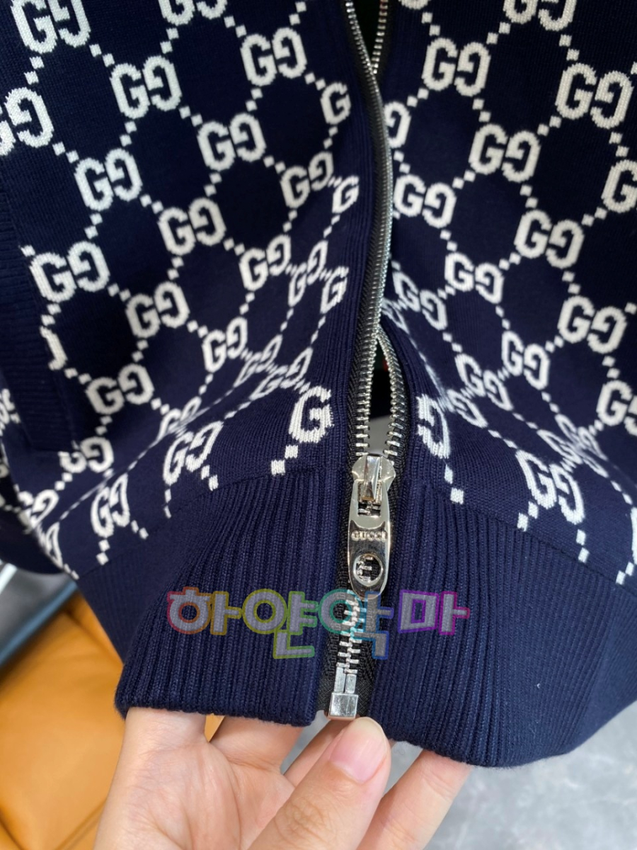 하얀아가 구찌 집업 (7).jpg