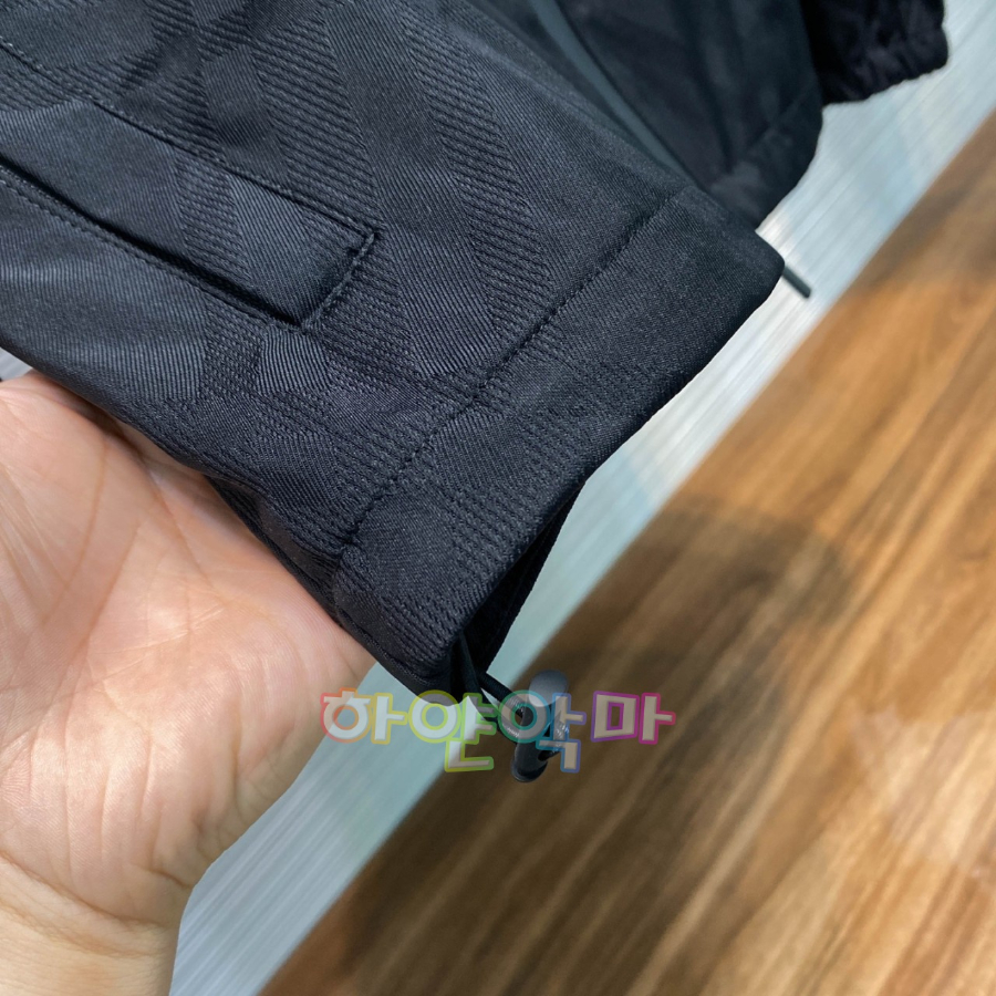 하얀악마 버버리 점퍼 (7).jpg