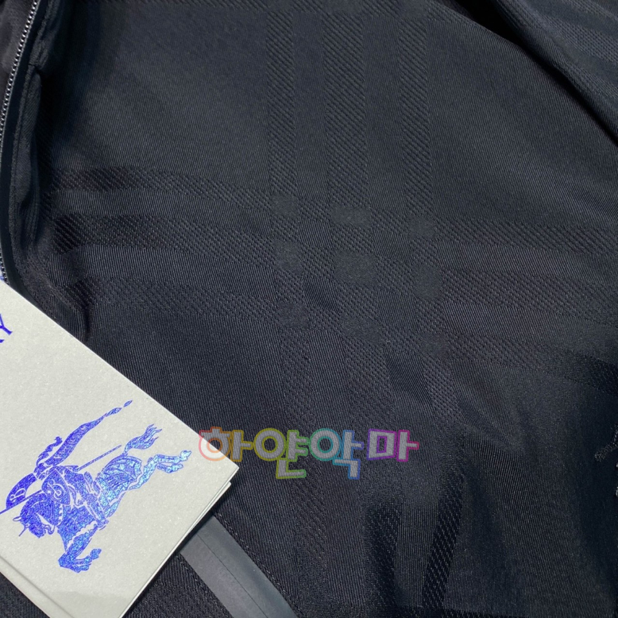 하얀악마 버버리 점퍼 (14).jpg