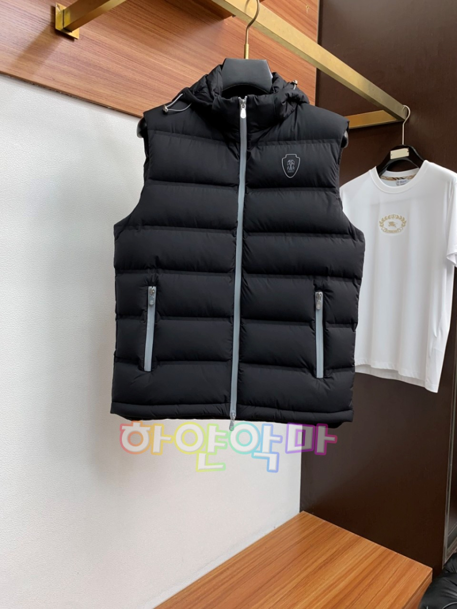 하얀악마 쿠치 패딩조끼 (1).jpg