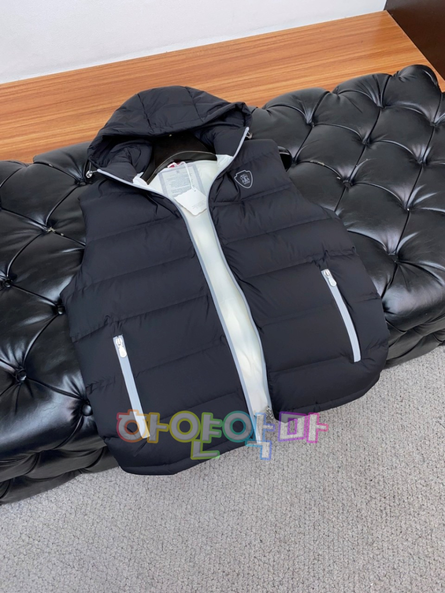 하얀악마 쿠치 패딩조끼 (7).jpg