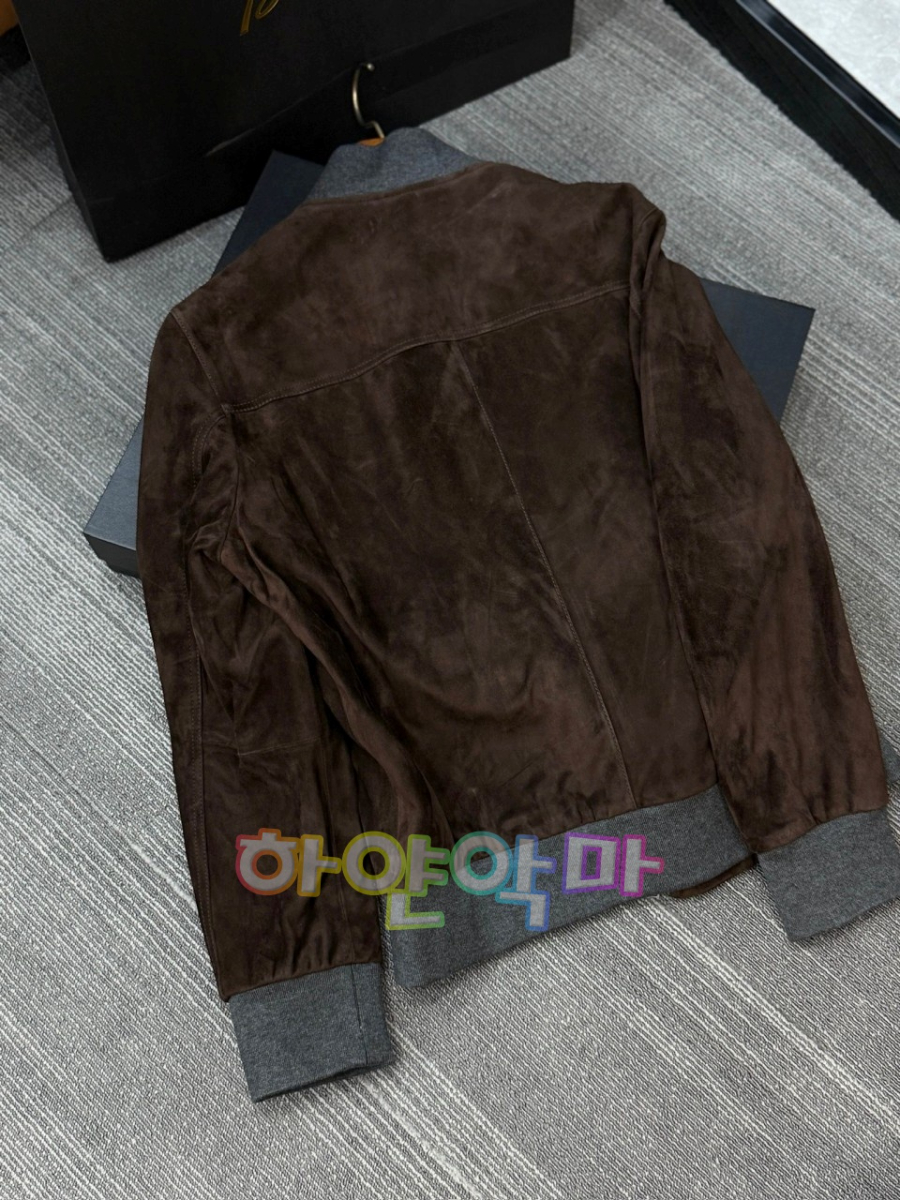 하얀악마 브리오니 자켓 (11).jpg