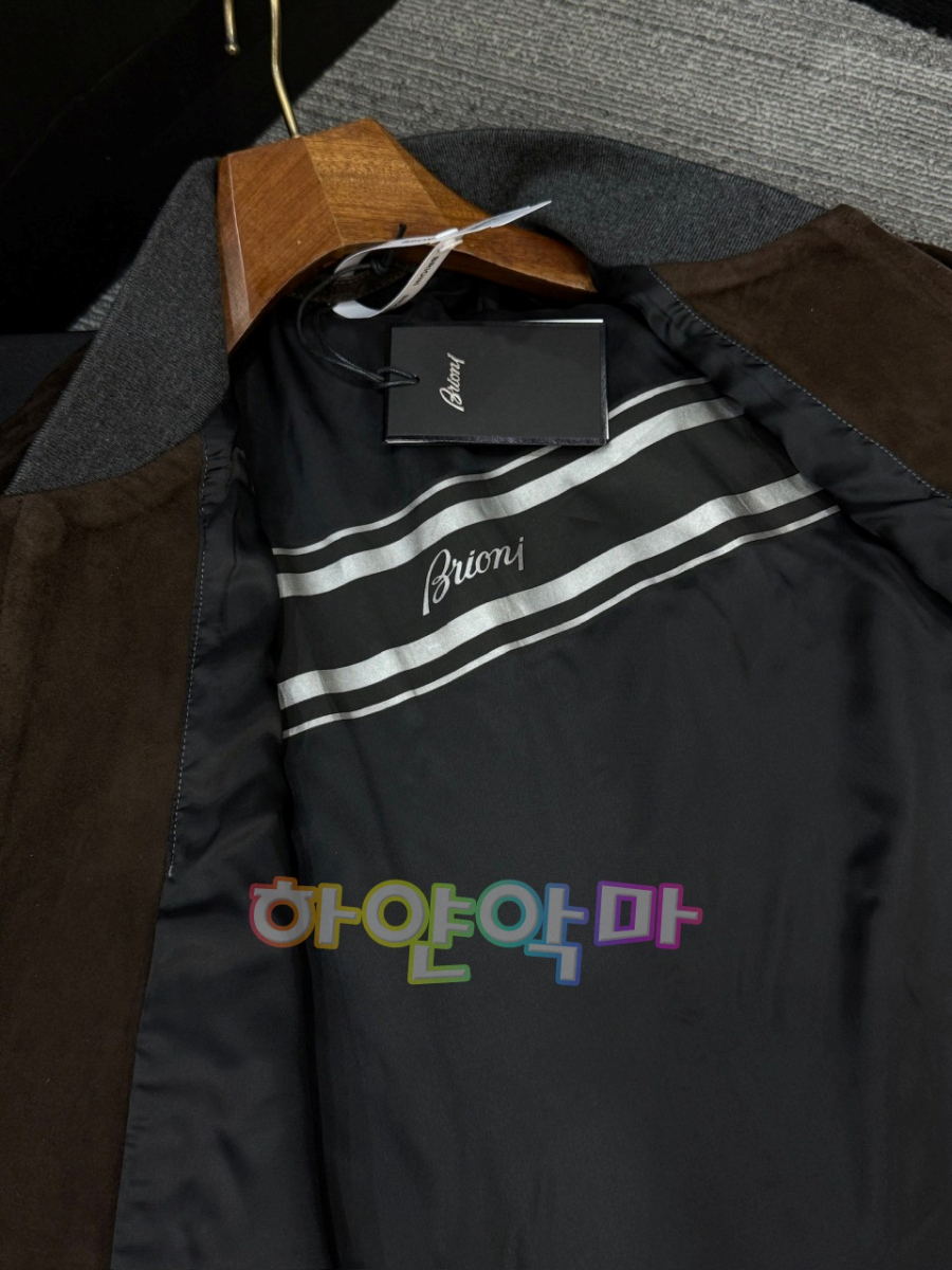 하얀악마 브리오니 자켓 (12).jpg