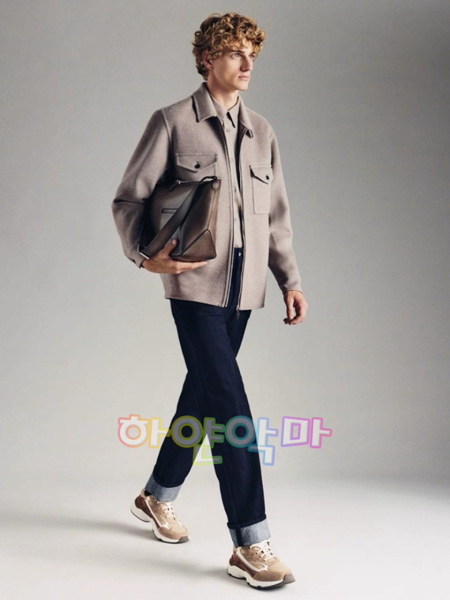 하얀악마 벨루티 자켓 (1).jpg