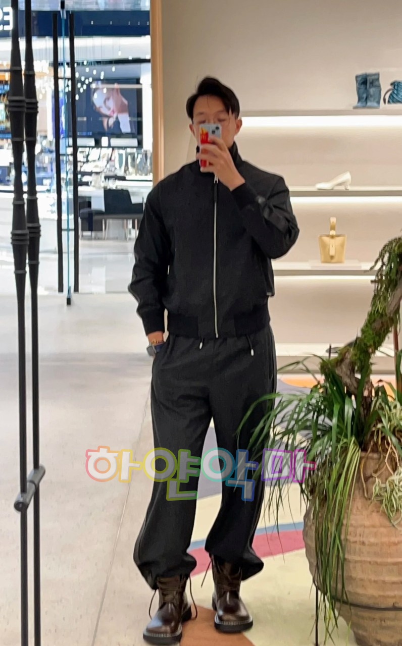 하얀악마 제냐 쟈켓 (2).jpg