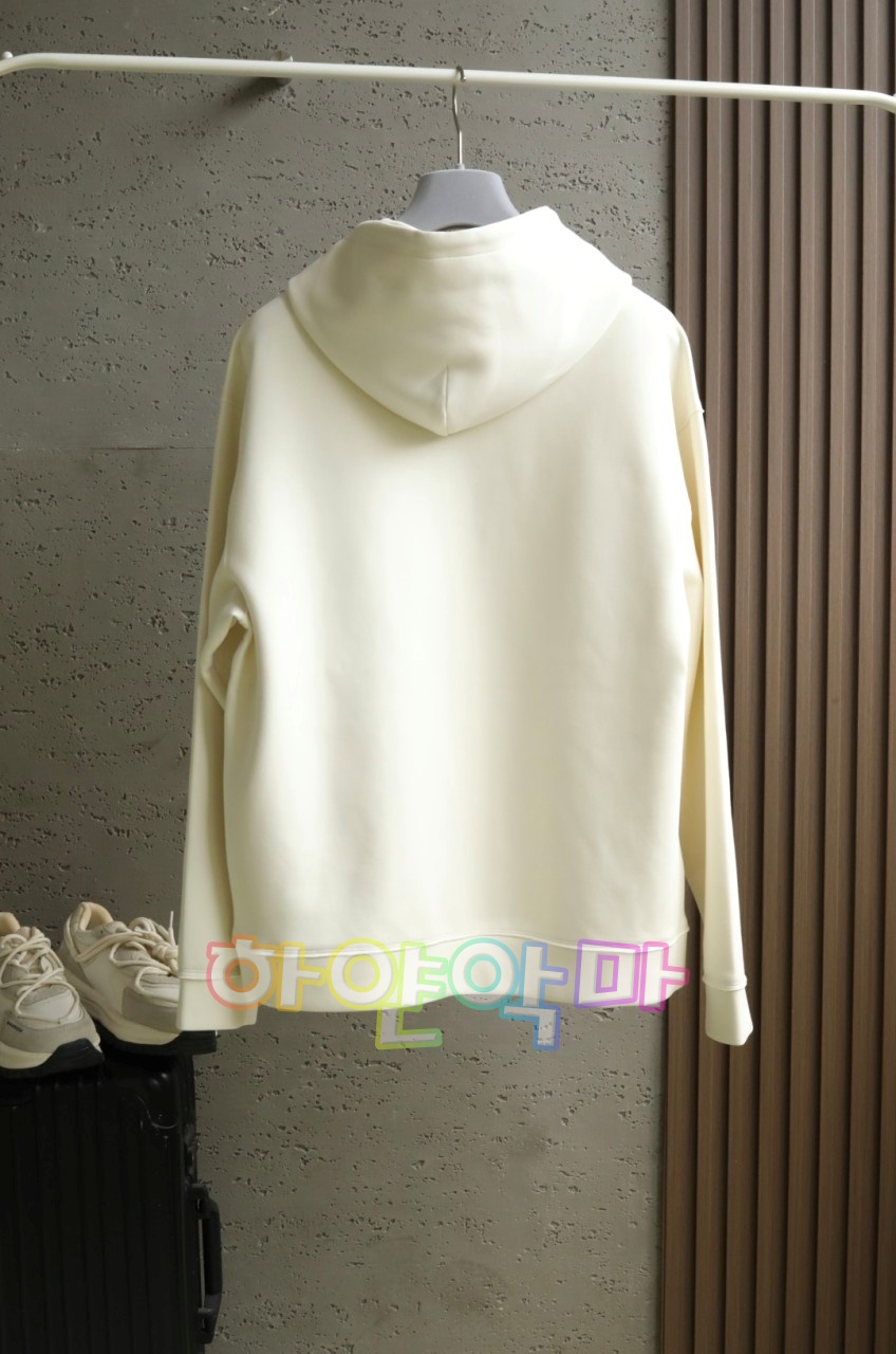 하얀악마 메종 후드티 (3).jpg