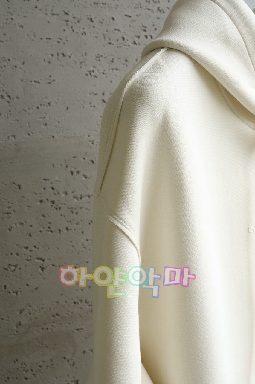 하얀악마 메종 후드티 (5).jpg