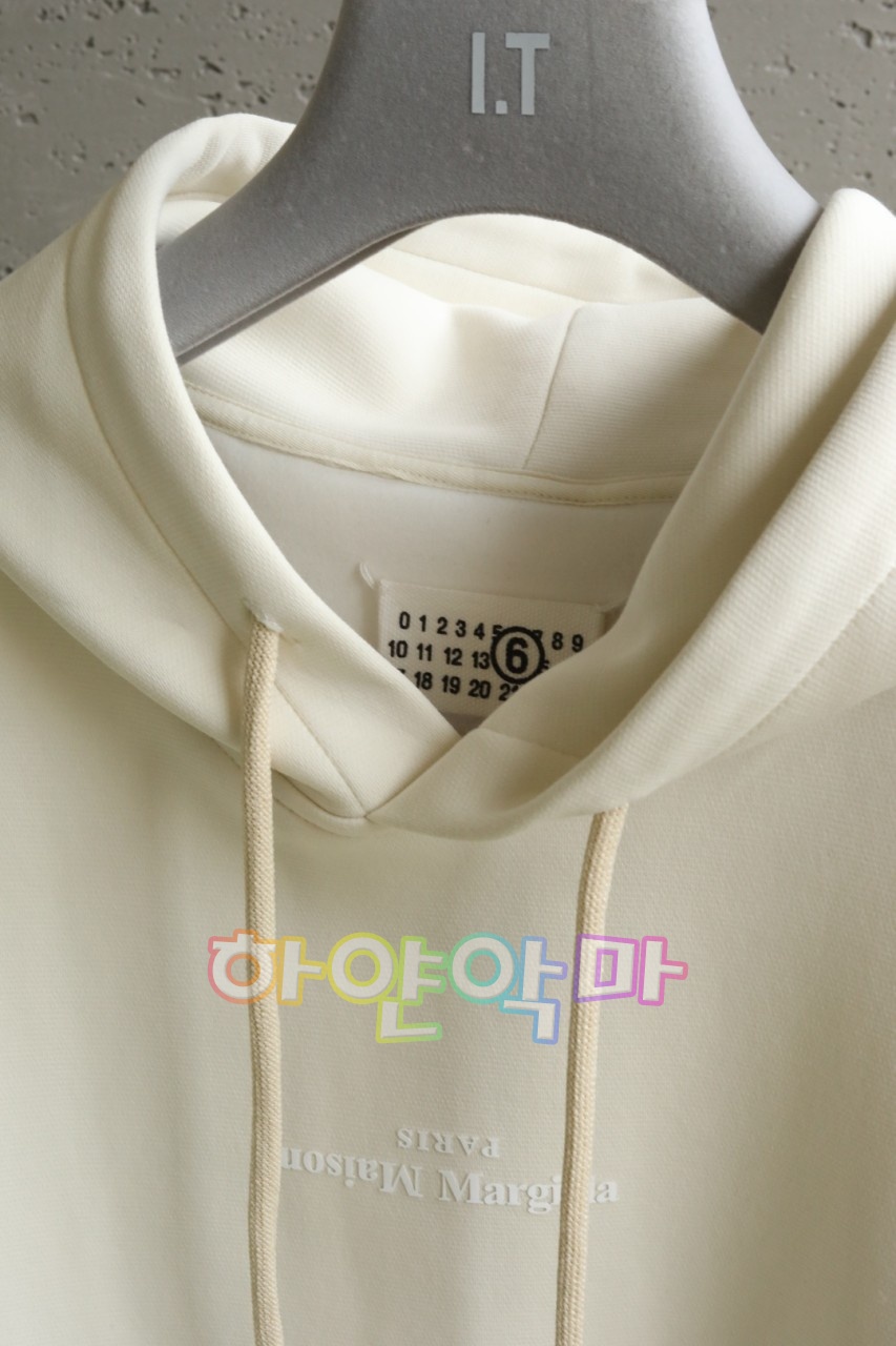 하얀악마 메종 후드티 (6).jpg