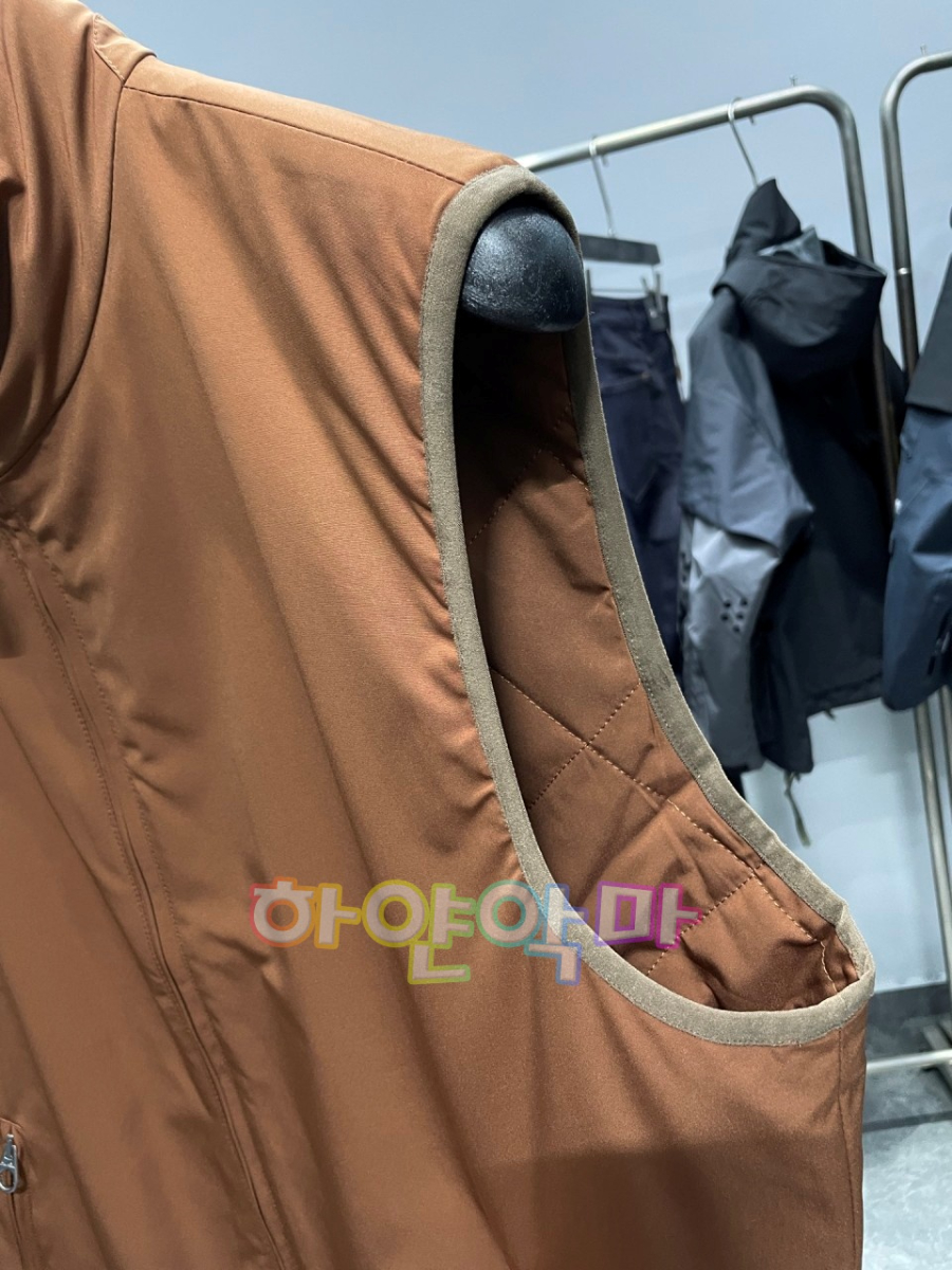 하얀악마 로로 조끼 (16).jpg