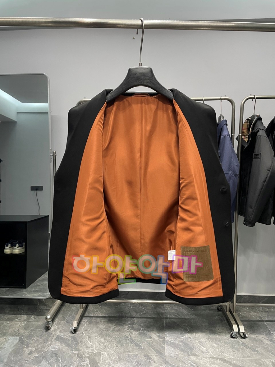 하얀악마 제냐 자켓 (5).jpg