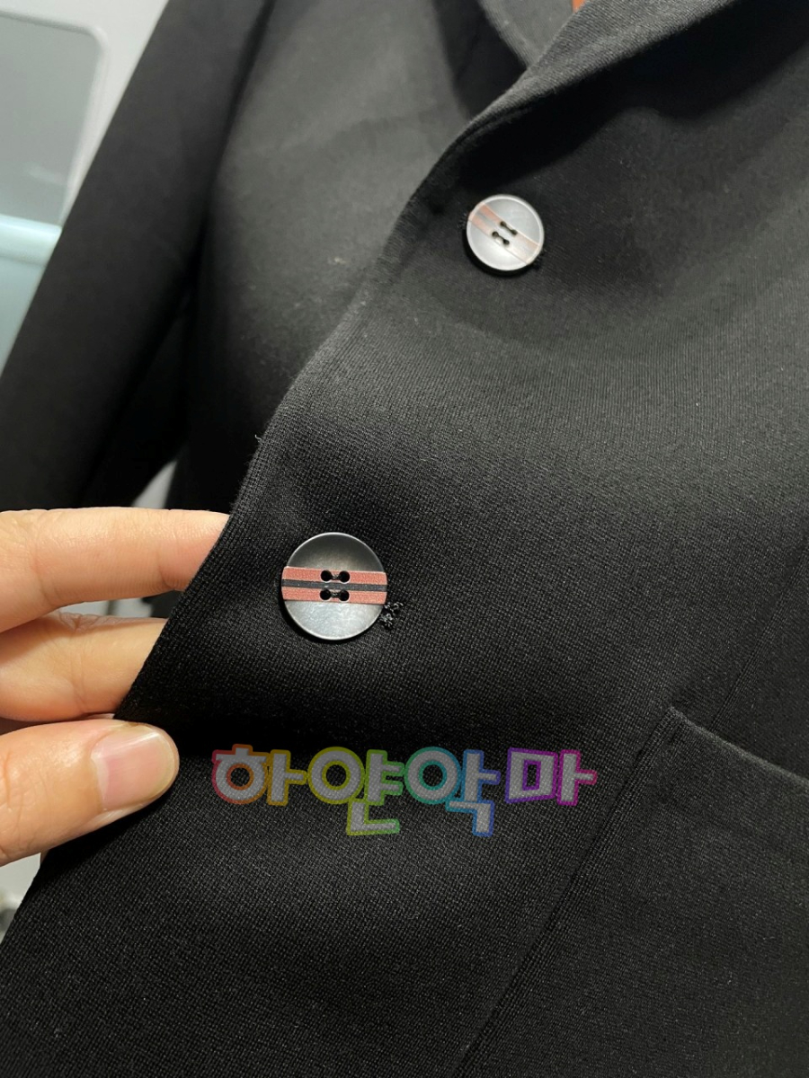 하얀악마 제냐 자켓 (9).jpg