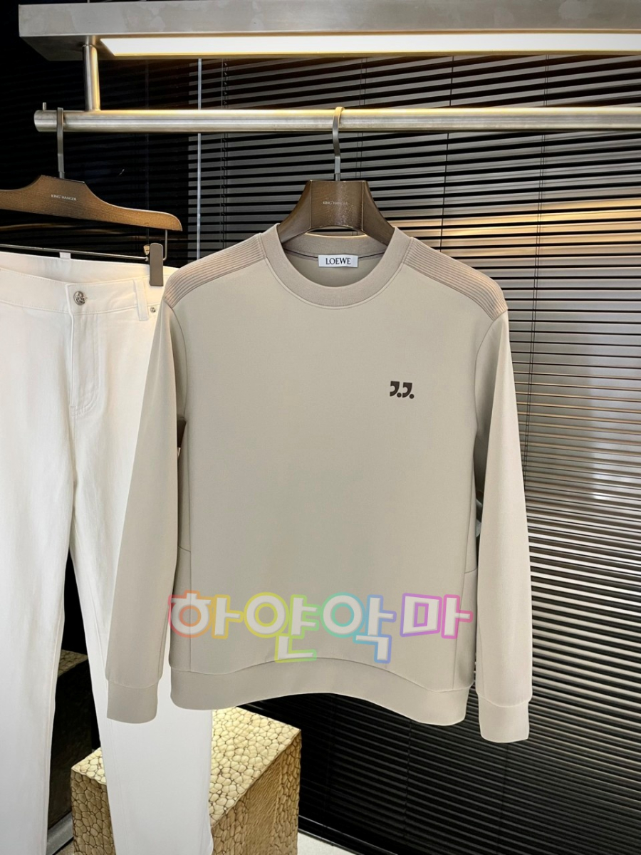 하얀악마 로에베 티셔츠 (1).jpg