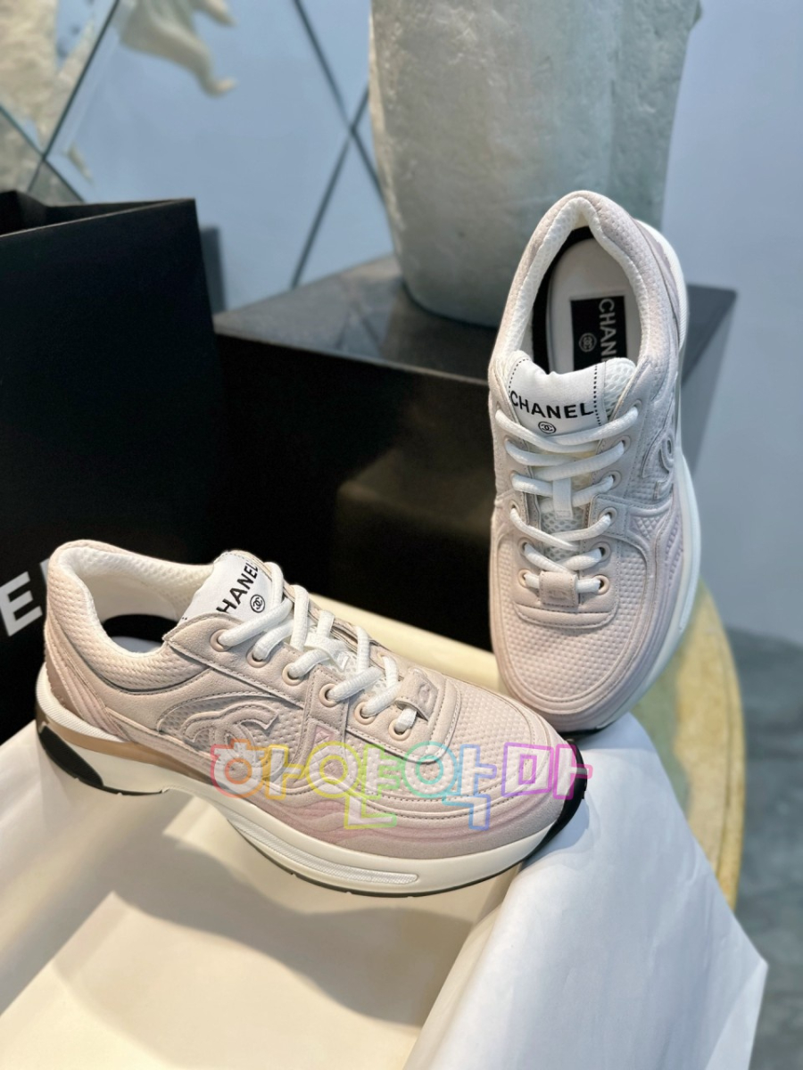 하얀악마 샤넬 운동화 (3).jpg