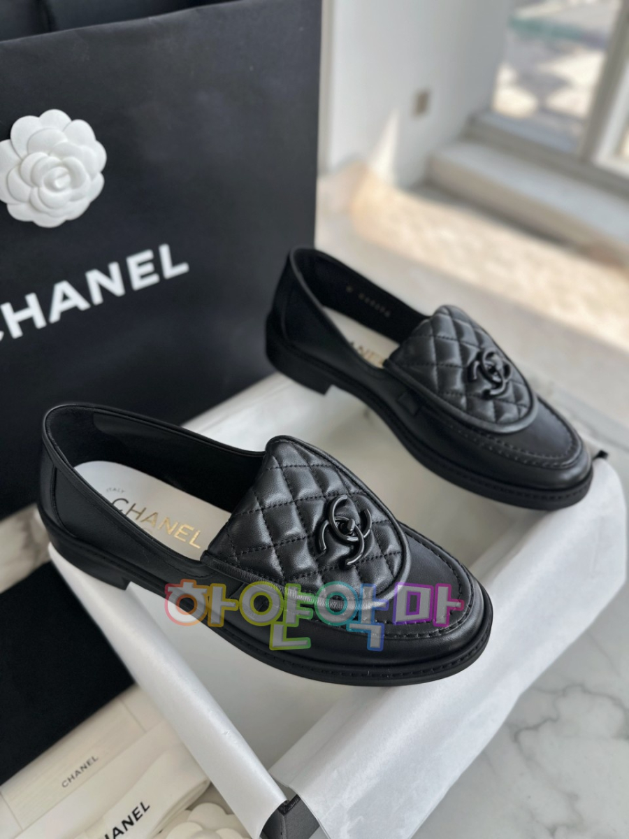 하얀악마 샤넬 로퍼 (1).jpg