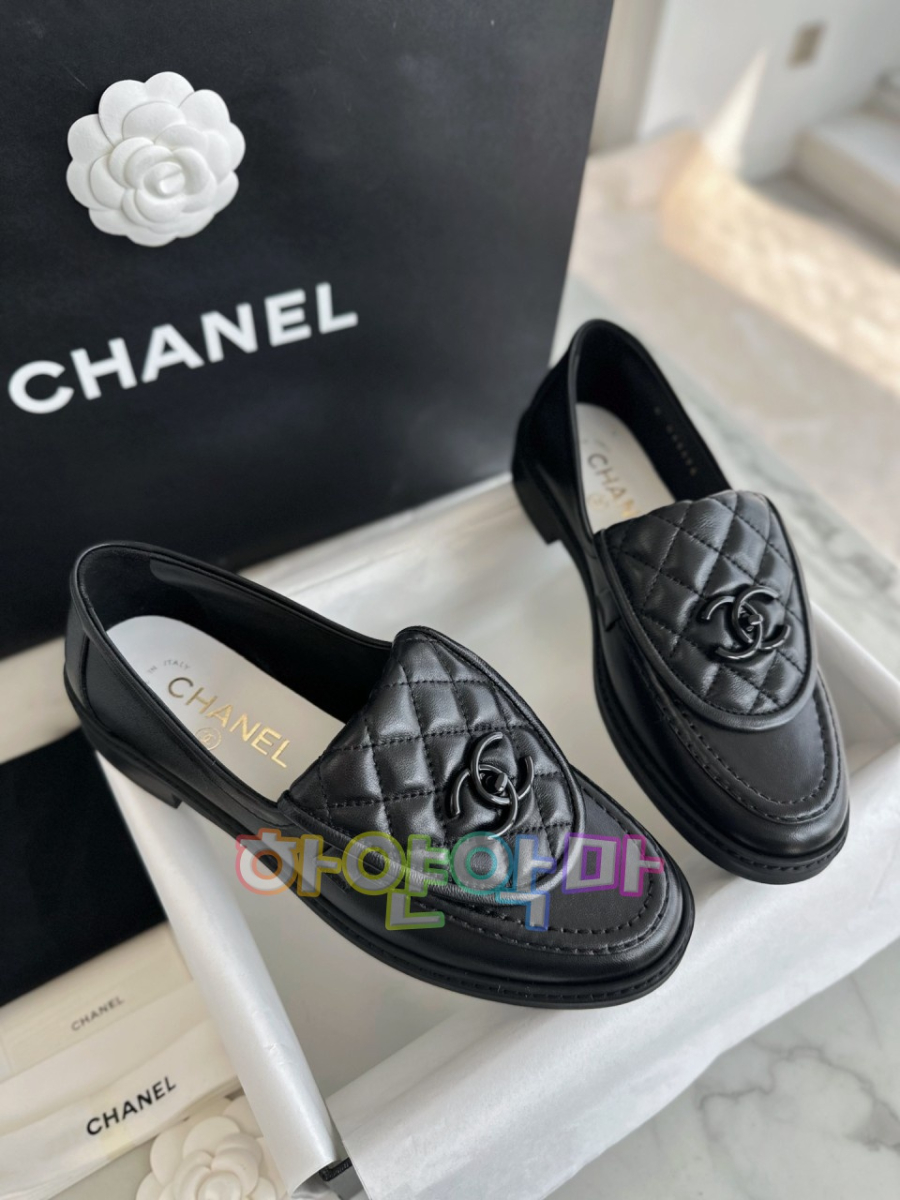 하얀악마 샤넬 로퍼 (3).jpg