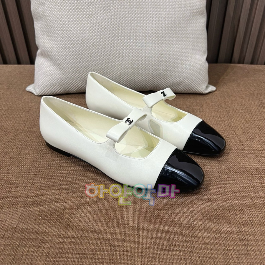 하얀악마 샤넬 플랫 (3).jpg